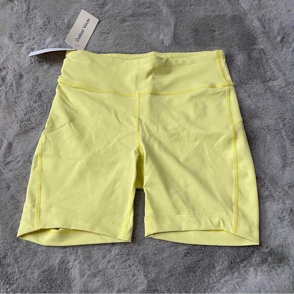 ✨ NWT Outdoor Voices Move Free 6” Shorts Gecko Sz Small - Picture 3 of 16